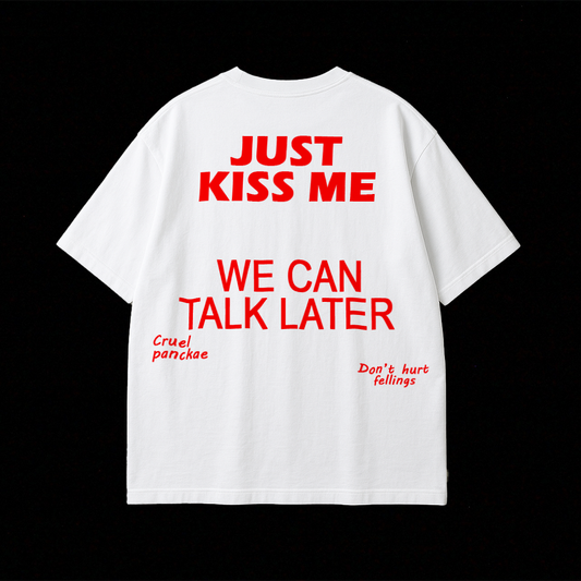 KISS ME OVERSIZE T-SHIRT